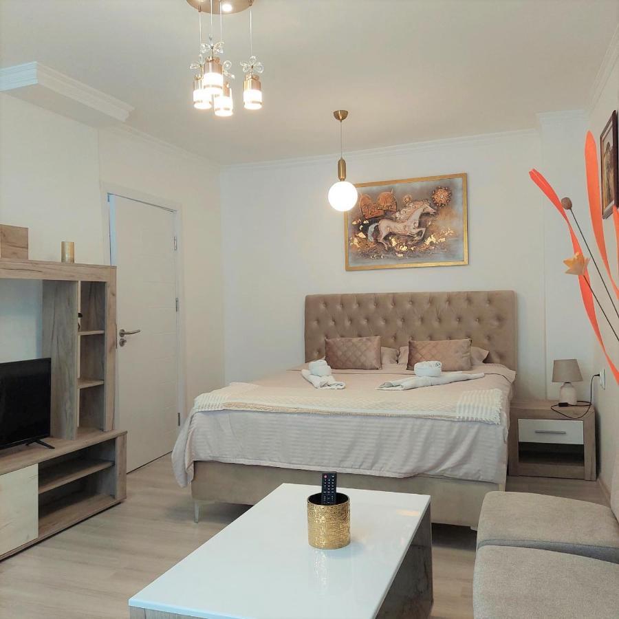 City Lux Square Apartments Skopje Exteriér fotografie